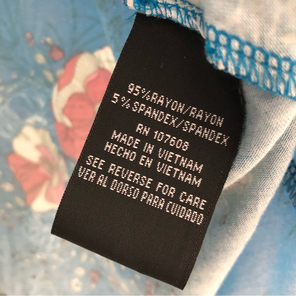 Madison Leigh Floral 3/4 Sleeve Mini Dress - Picture 12 of 12